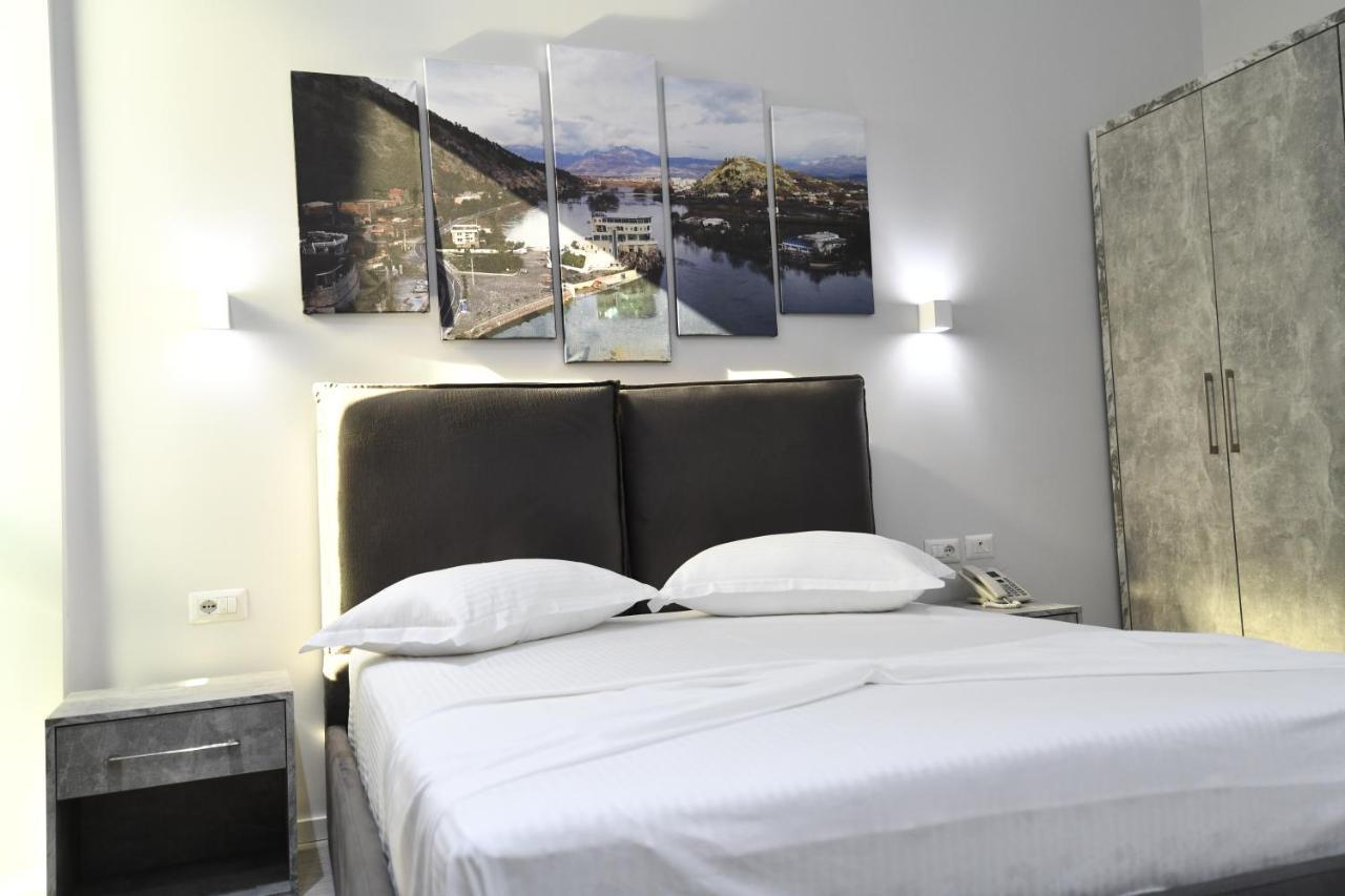 Prince Of Lake Hotel Shkodër Dış mekan fotoğraf