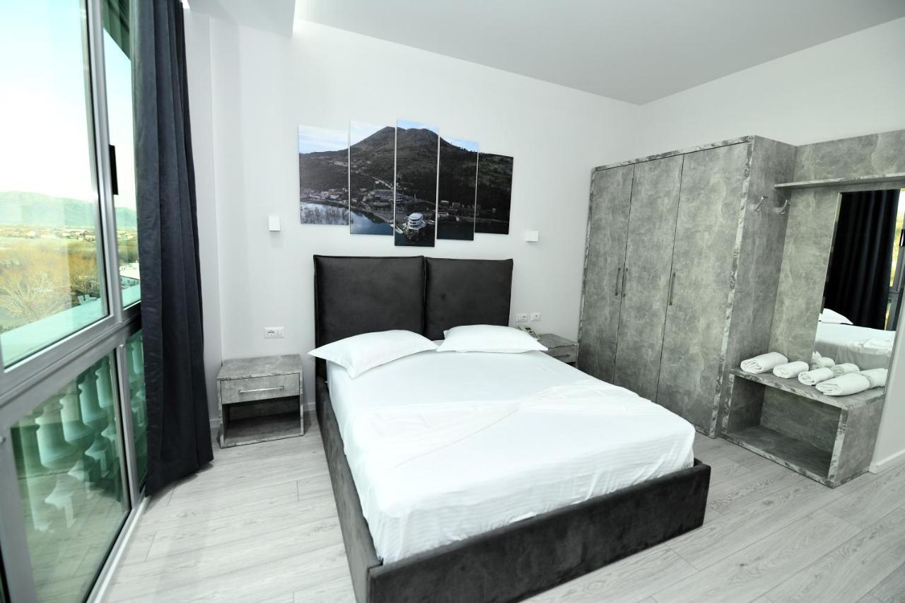 Prince Of Lake Hotel Shkodër Dış mekan fotoğraf